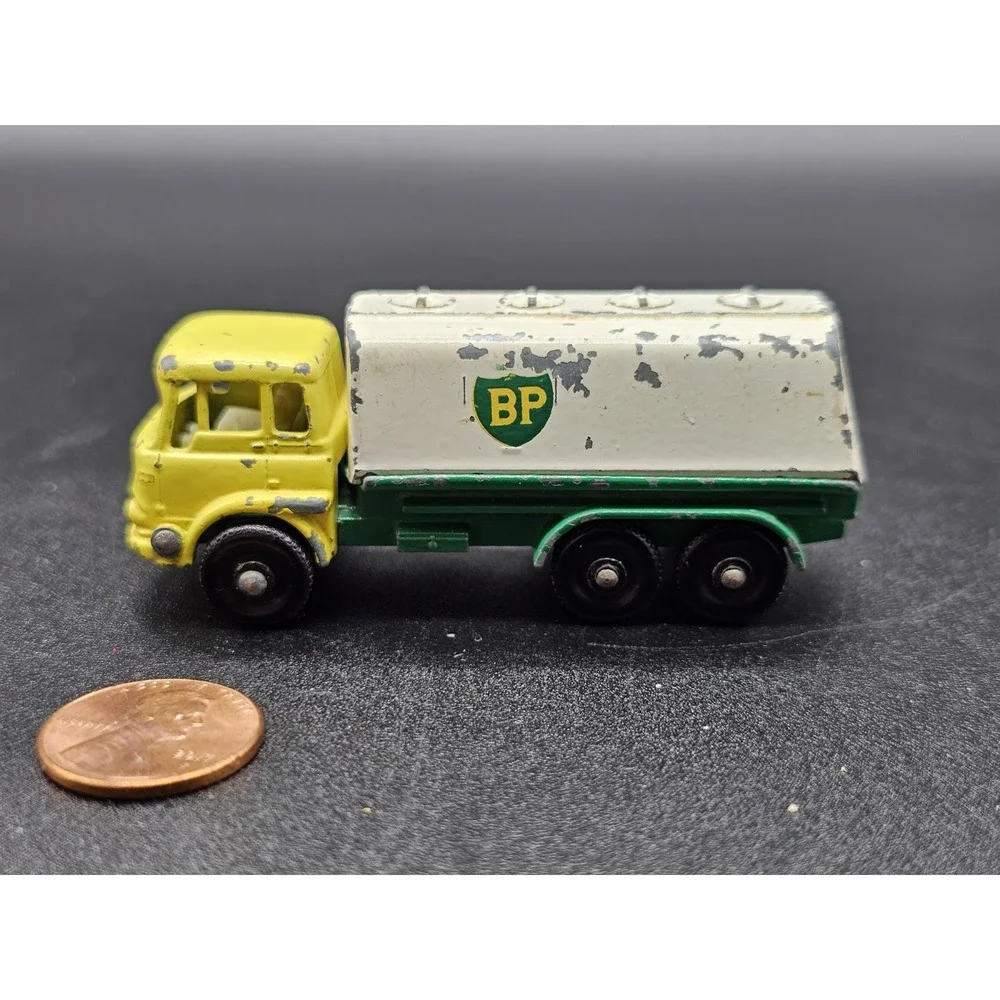 Vintage‎ Lesney Matchbox Series #25 Petrol Tanker